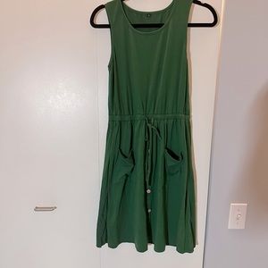 Casual tie waste tank desss